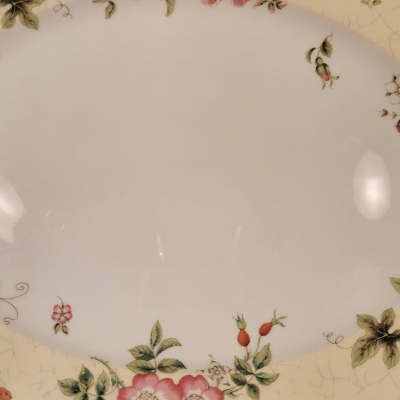 WEDGWOOD FLEUR 14 1/2 INCH OVAL SERVING PLATTER - Picture 6 of 12
